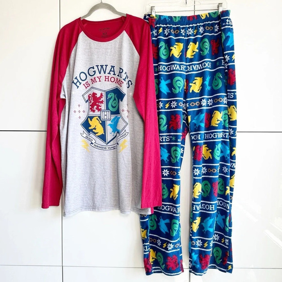 Mens Hogwarts Is My Home Pajamas Size XL Tall Harry Potter Sleepwear Wizarding - Picture 1 of 12